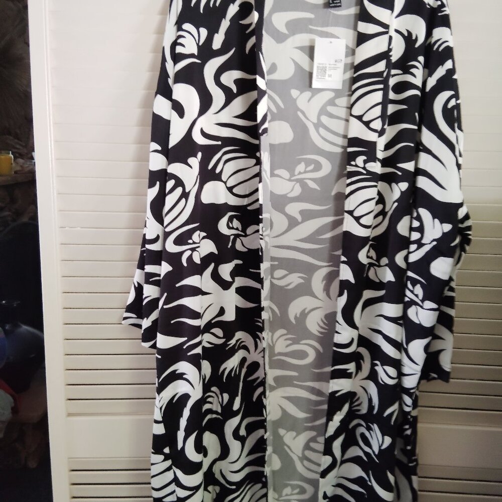 FOREVER 21 Lounging silky jacket